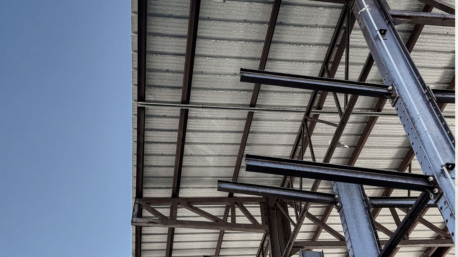 Çiğli Demirci Çelik Çatı Yapımı